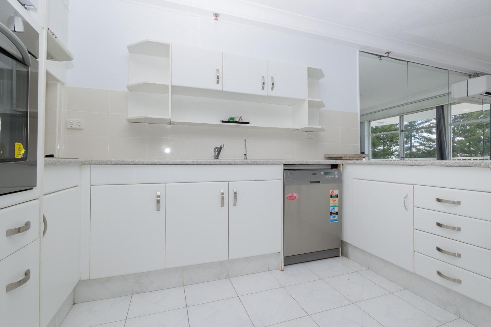 Burleigh Surf Apartments Голд-Кост Екстер'єр фото
