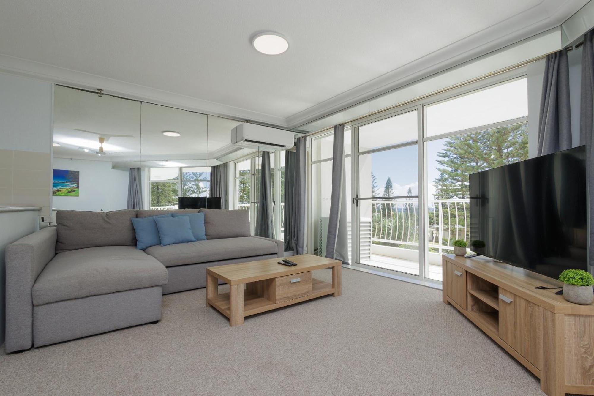 Burleigh Surf Apartments Голд-Кост Екстер'єр фото